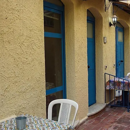 Aparthotel Baia Di Naxos