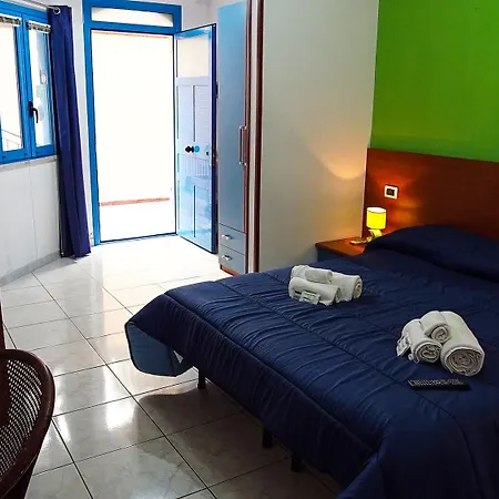 Baia Di Naxos Aparthotel 3*