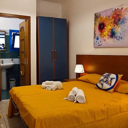 Baia Di Naxos Aparthotel 3*