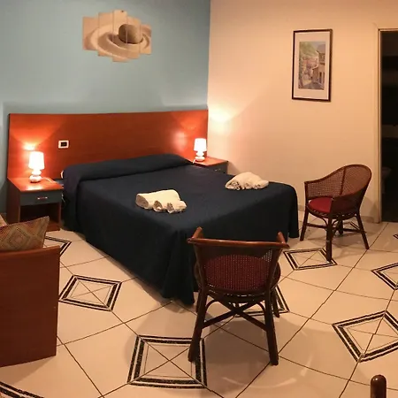 Aparthotel Baia Di Naxos
