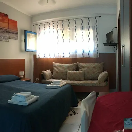 Baia Di Naxos Aparthotel 3*